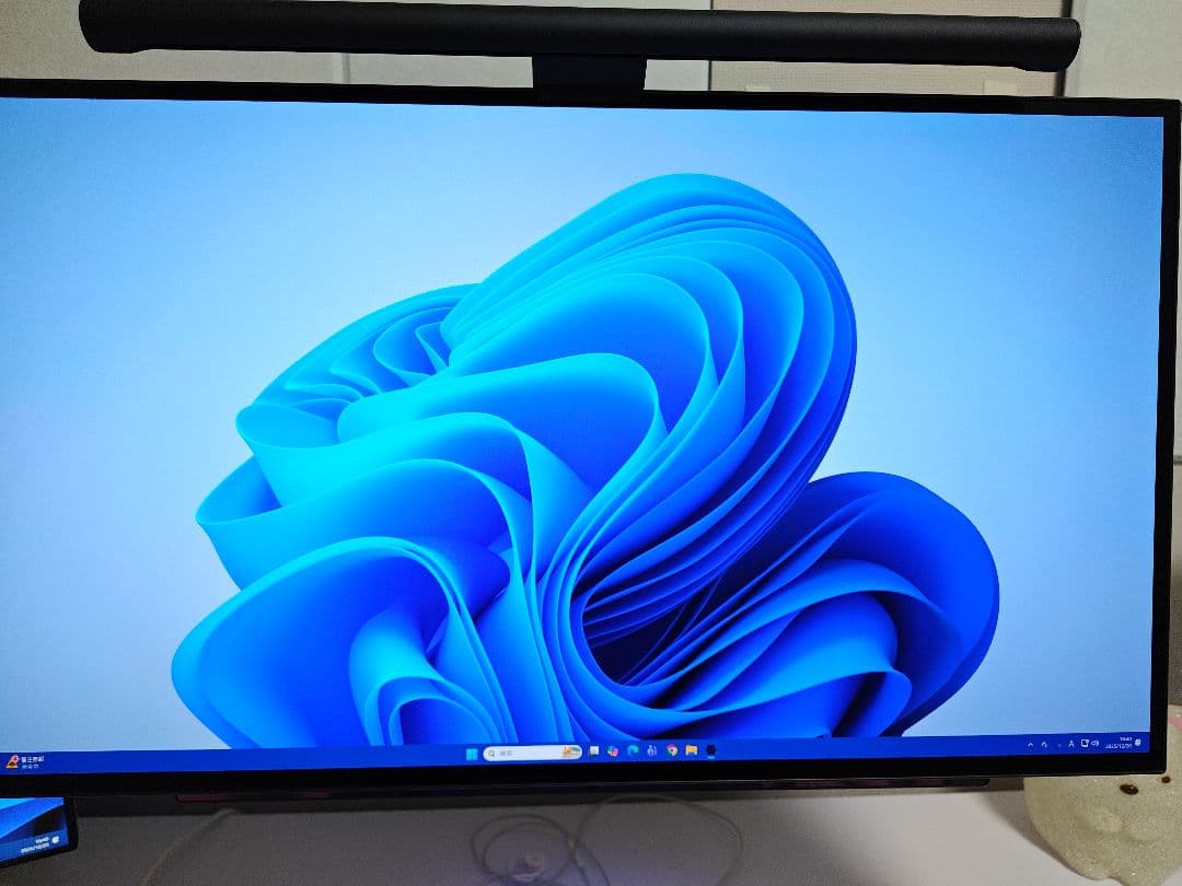 LG UltraGear 27GR950E-B 26.5インチ OLEDモニター