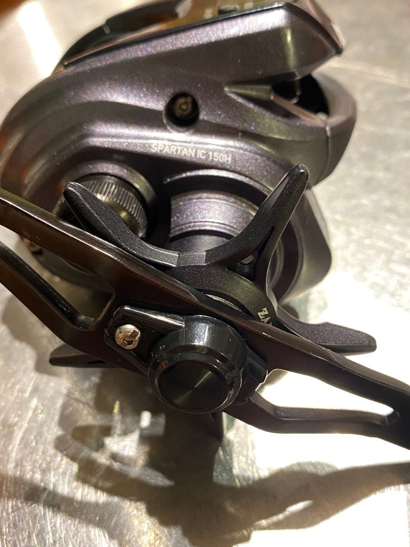 ダイワ スパルタン IC 150H　両軸リール　カウンター付き　右巻き