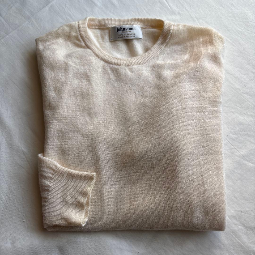 た*ん様 【美品】Johnstons 100%カシミヤ クルーネックセーター
