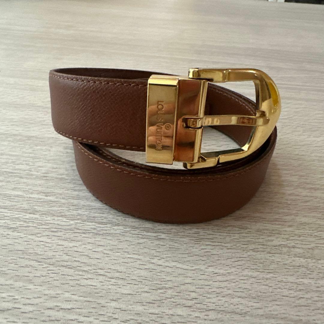 LOUIS VUITTON ブラウンレザーベルト