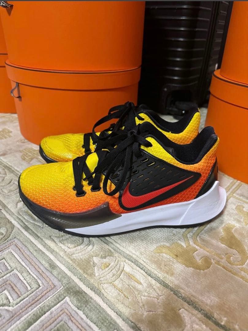 ナイキ カイリー ロー2 EP KYRIE LOW 2 カイリー・アービング