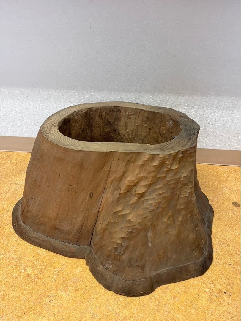 火鉢　アンティーク家具　くりぬき火鉢　切り株　囲炉裏