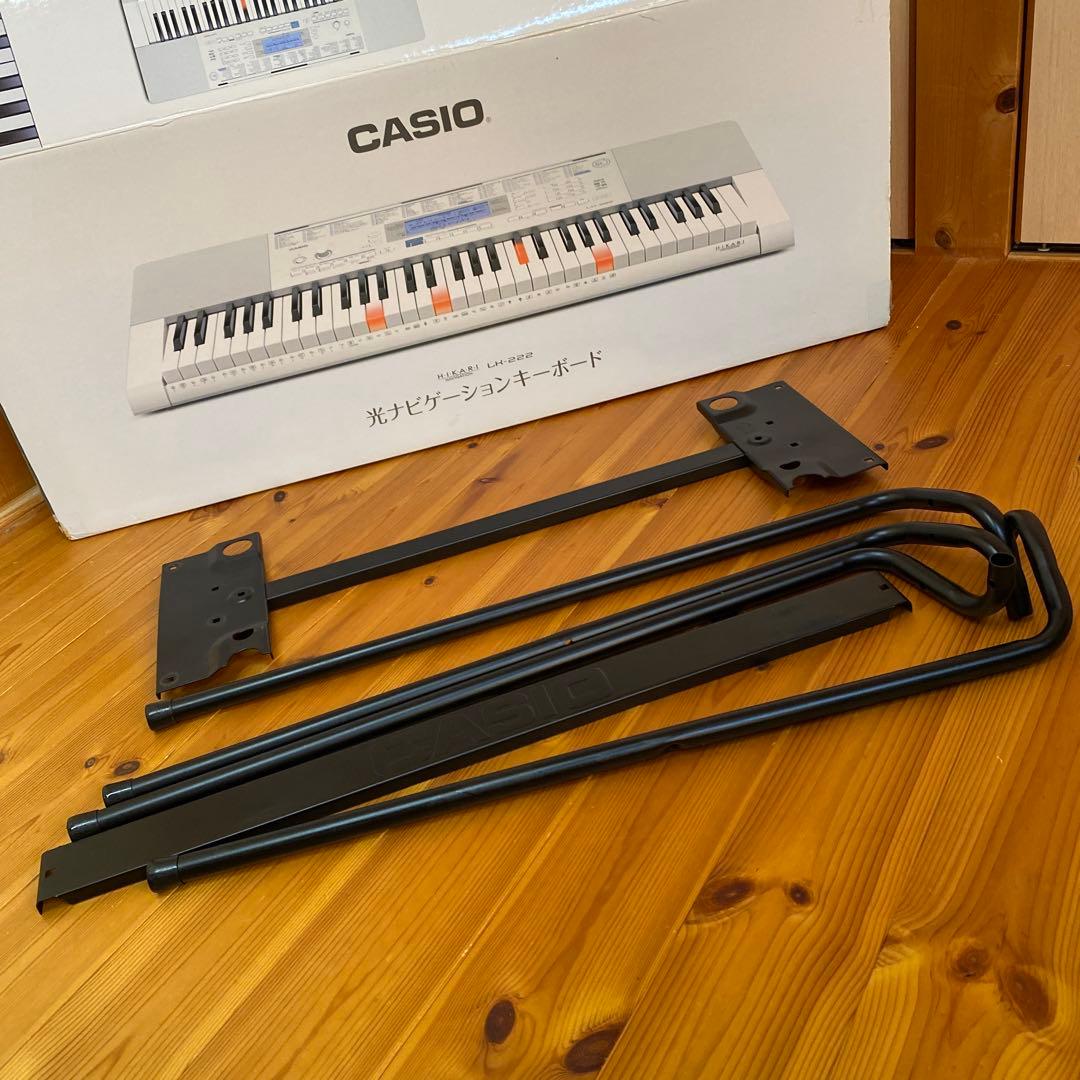 CASIOカシオ 光ナビゲーションキーボード LK-222 電子キーボード61鍵