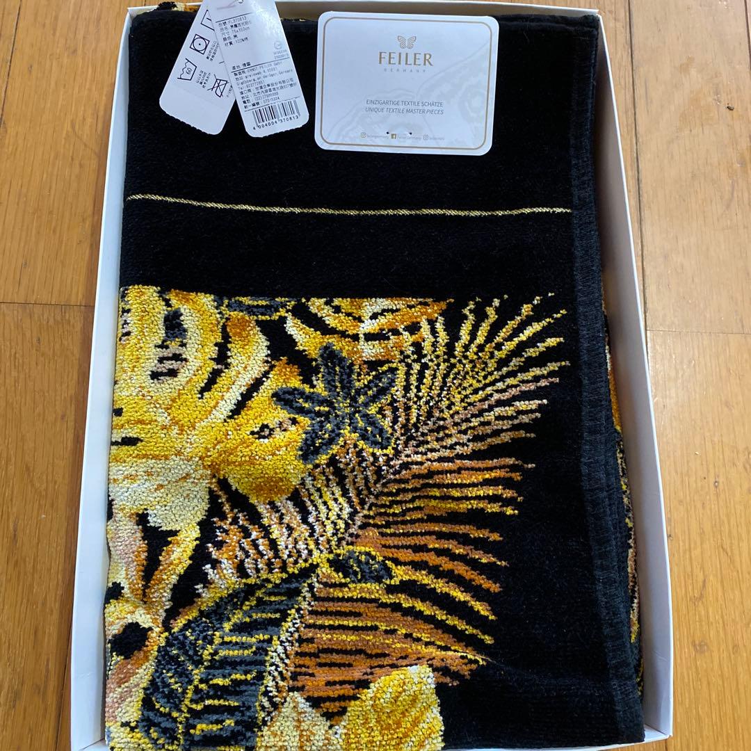 新品FEILER 植物柄大判バスタオル 定価¥3 0000以上のお品