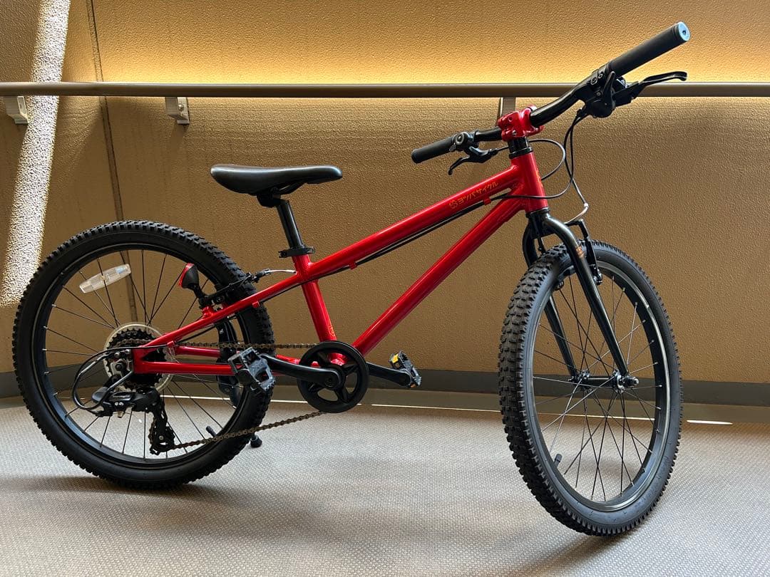 【送料込】ヨツバサイクル　22インチ マウンテンバイク