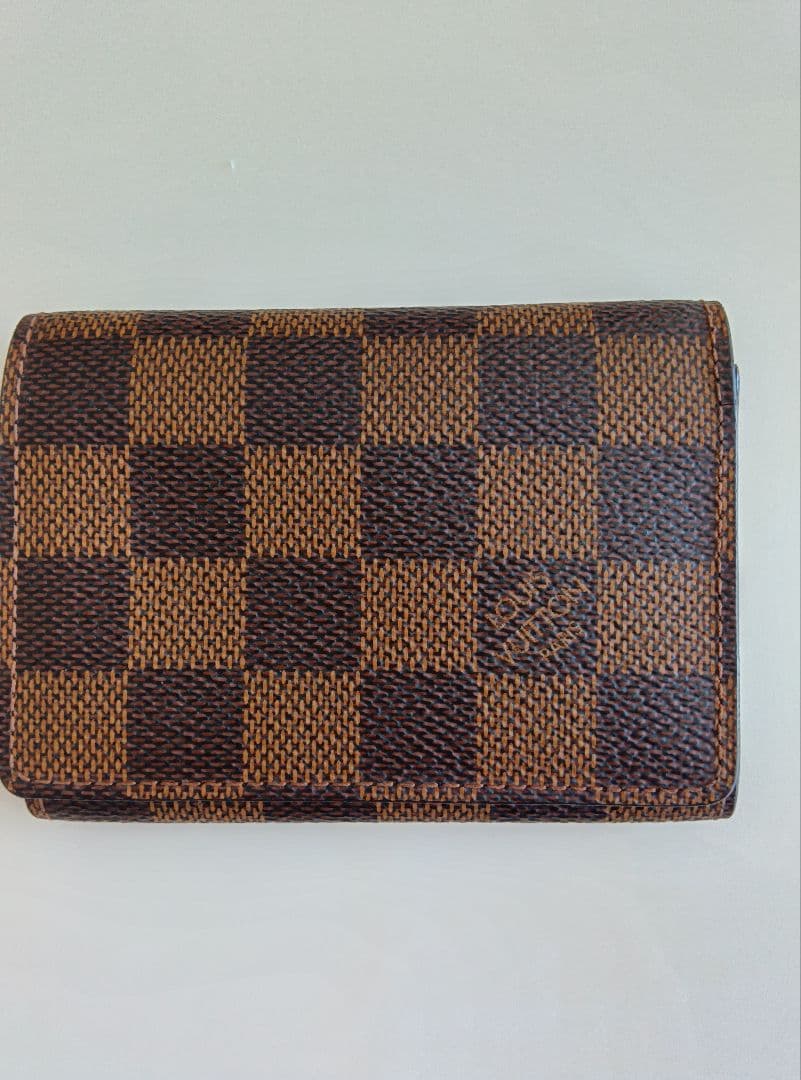 LOUIS VUITTON 名刺入れ