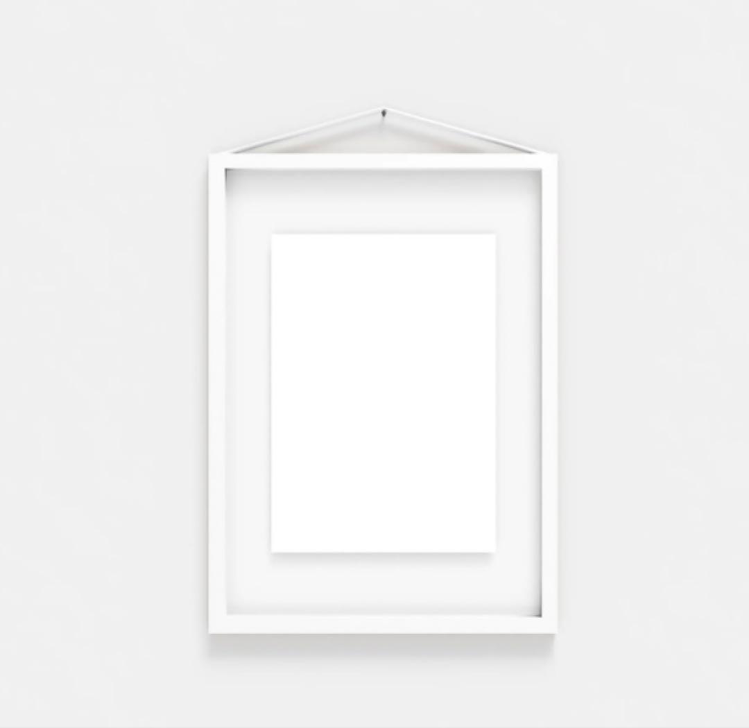 【新品】MOEBE FRAME A4 ホワイト ムーべ