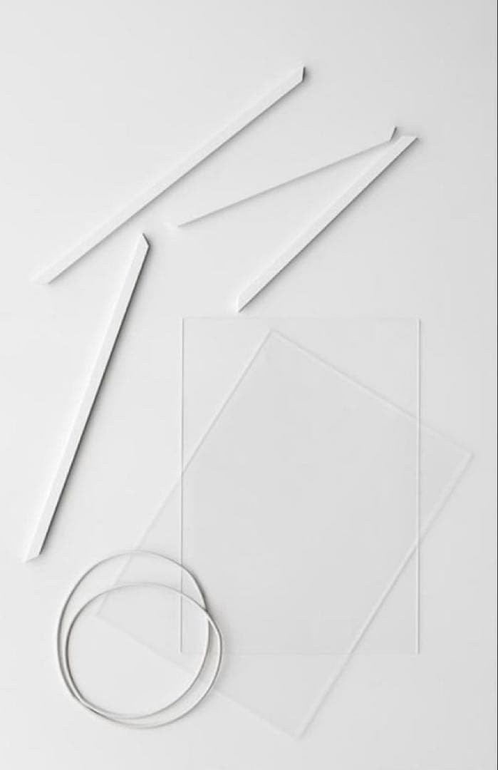 【新品】MOEBE FRAME A4 ホワイト ムーべ