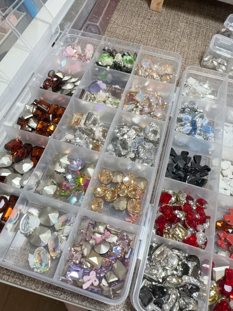 ネイルパーツ 約100個セット 多色