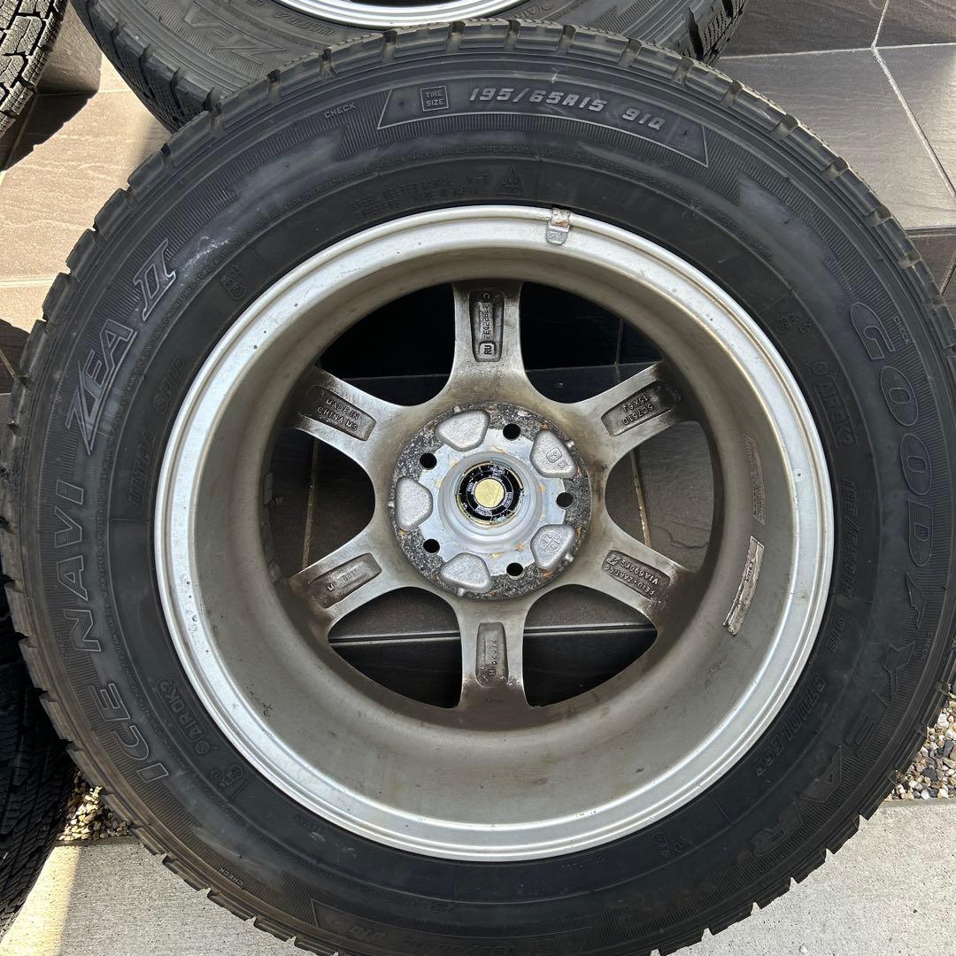 ブリヂストン スタッドレスタイヤ　ホイールセット 4本セット 15インチ