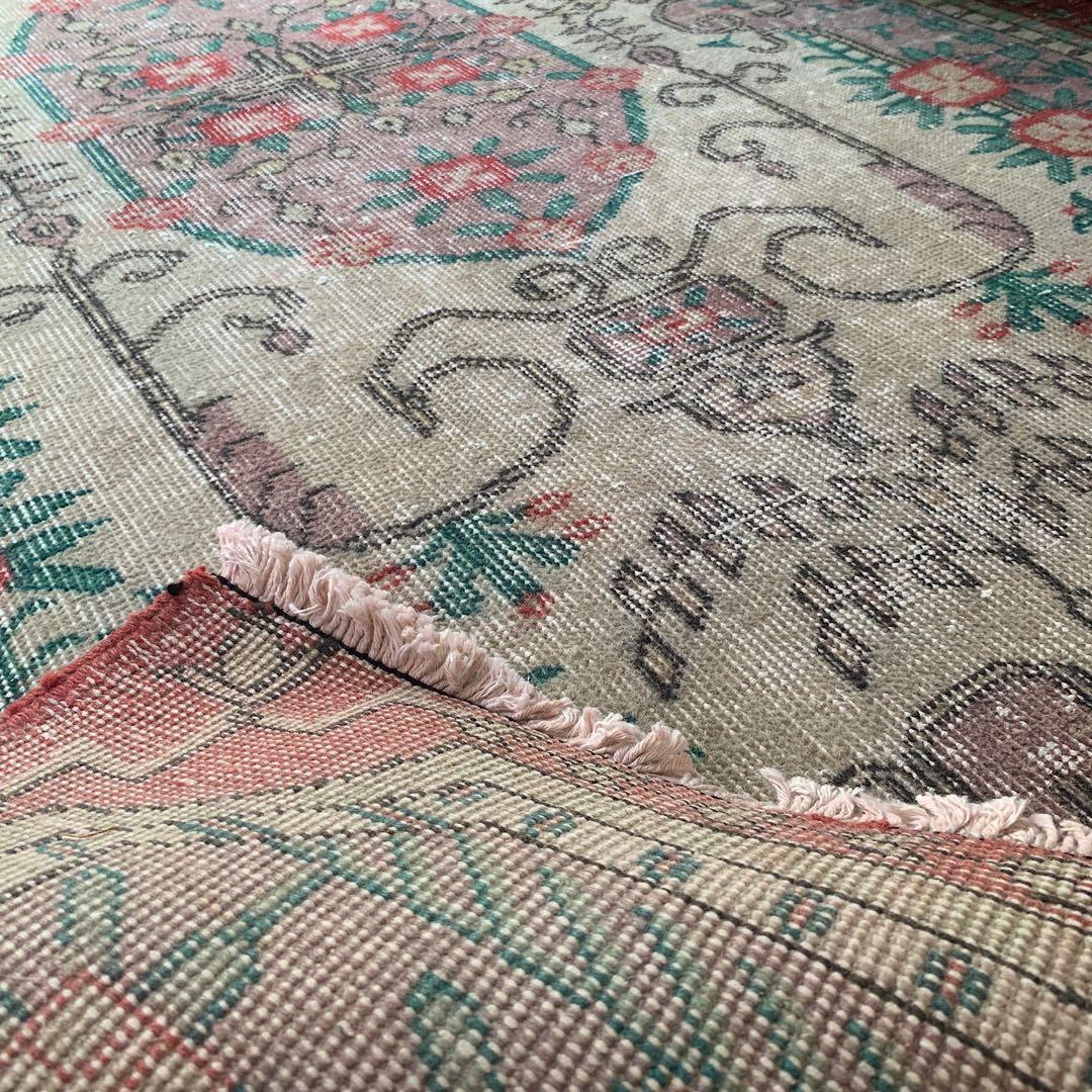 トルコヴィンテージラグ　205×122 モーヴピンク　フラワー　トルコラグ