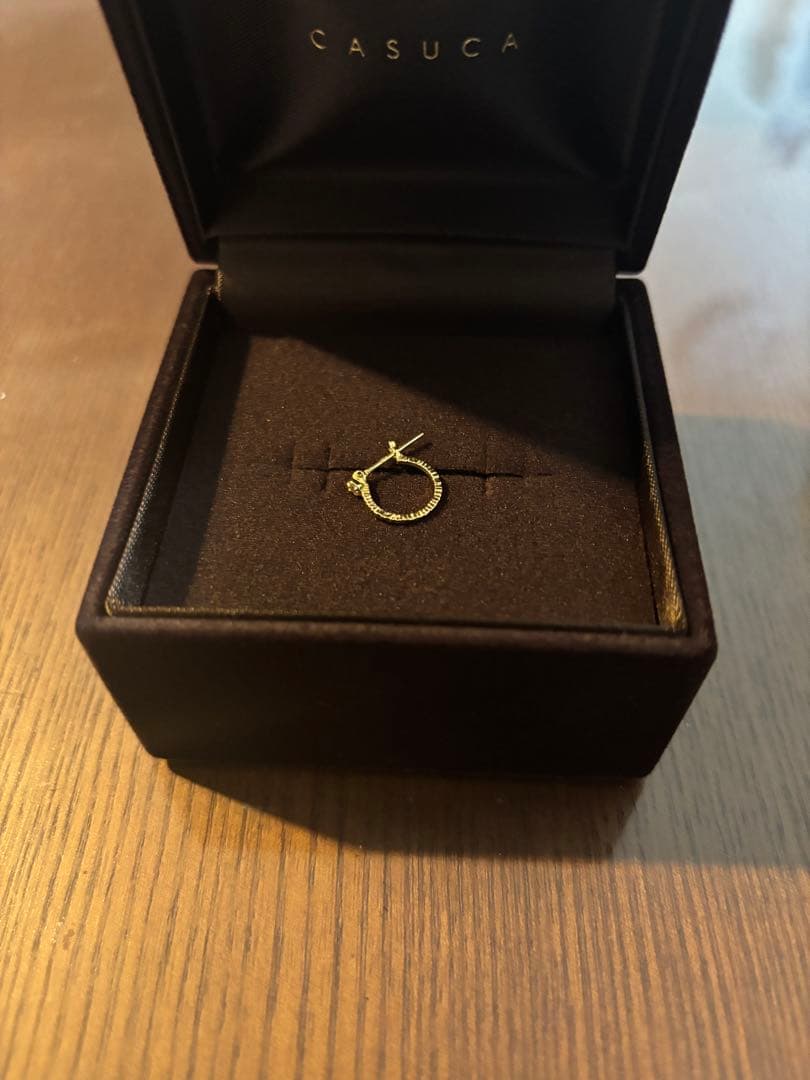 カスカ　CASUCA K18 フープピアス coca 片耳のみ