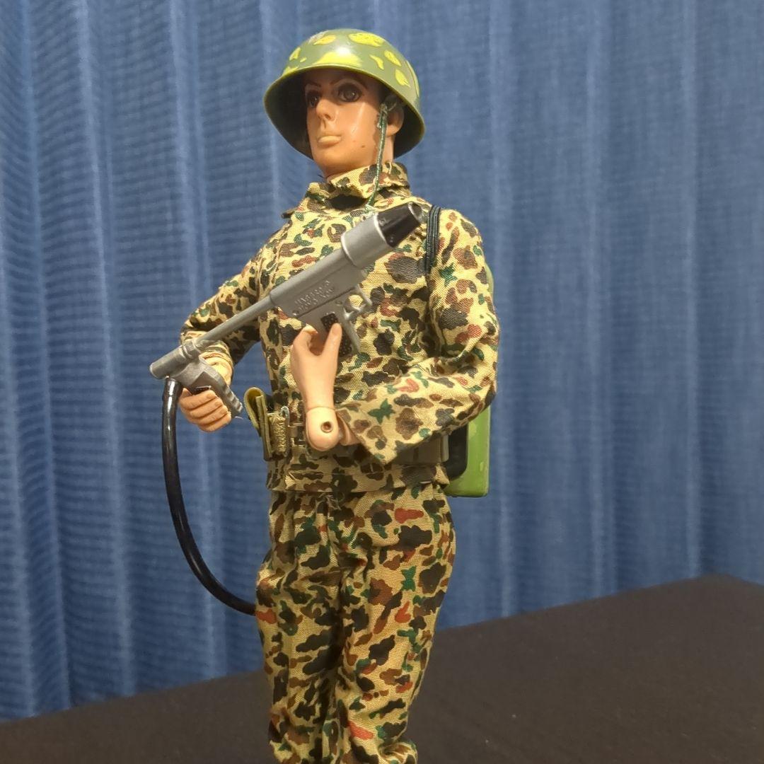 タカラ　ニューGIジョー　海兵隊　火炎放射器 Ｍ１ガーランド 通信機セット