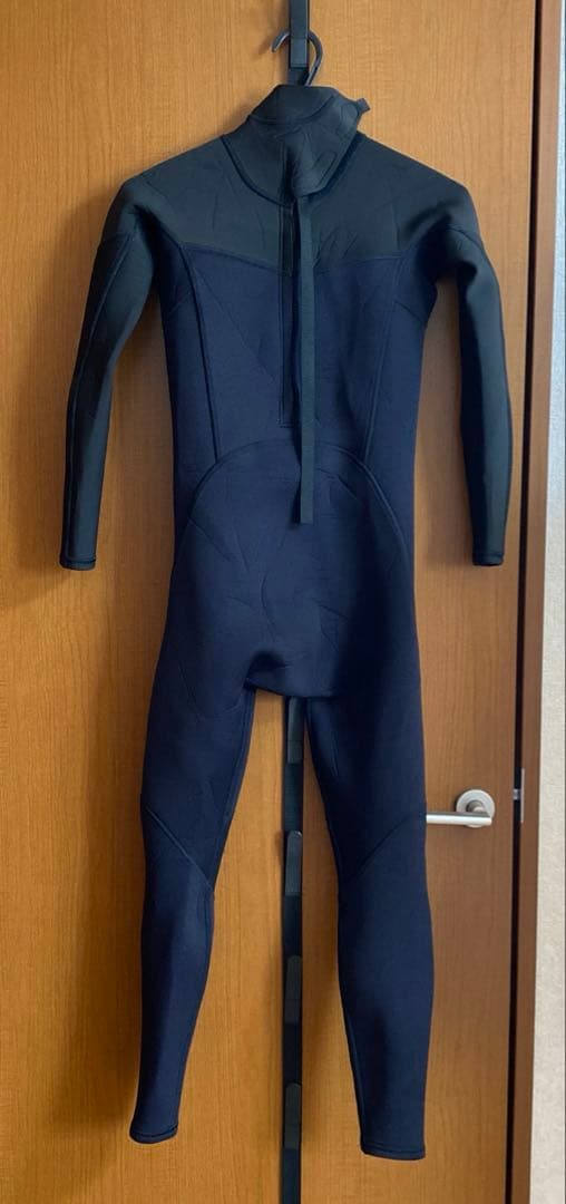 Quiksilver ウェットスーツ　3×2㍉　150 ジュニア　ジャーフル