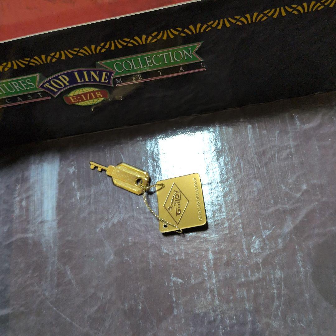 GuiToy 1/18  327 クーペ 1934