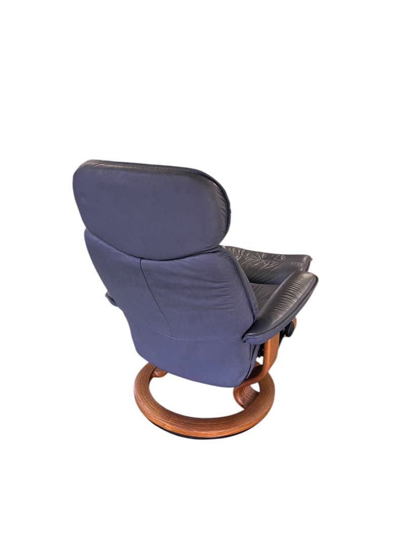 jy　エコーネスEKORNESリクライニングチェアとオットマン