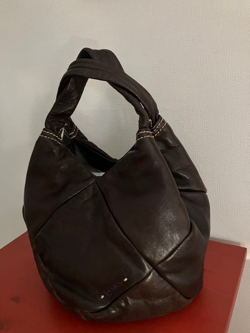 gentenゲンテン ソフトレザーバック　￼ダークブラウン　￼ポーチ付き