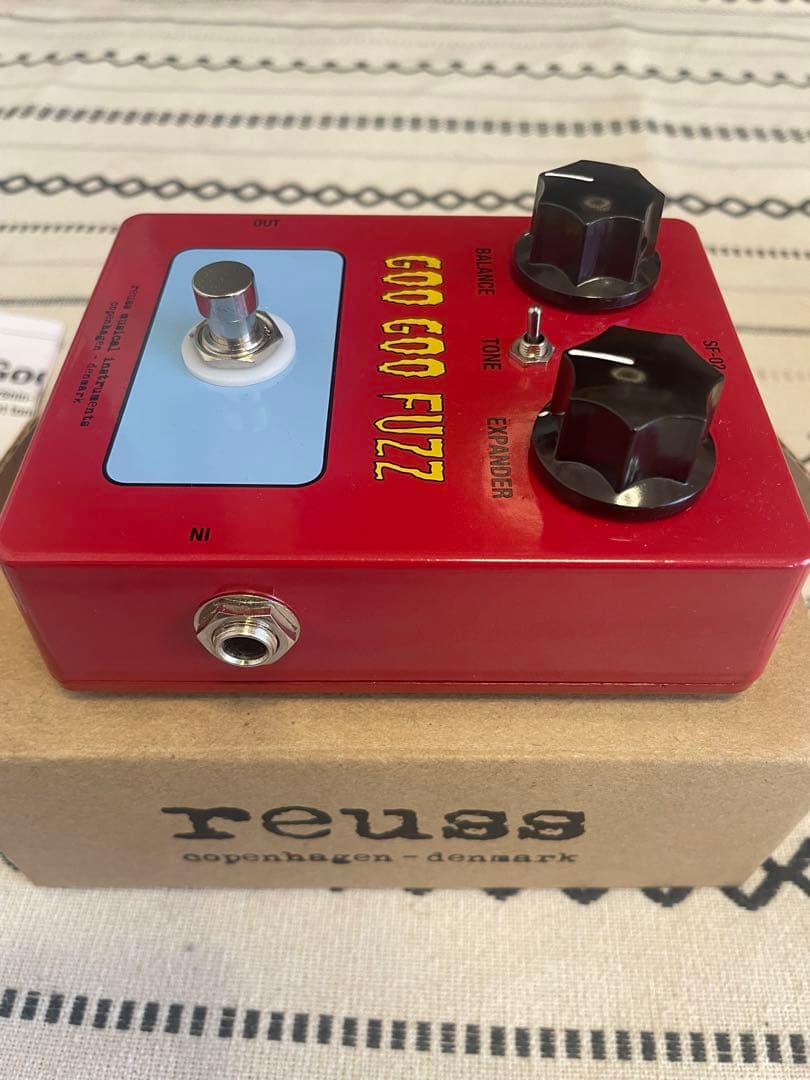 Reuss SF-02 Goo Goo Fuzz ギターエフェクター