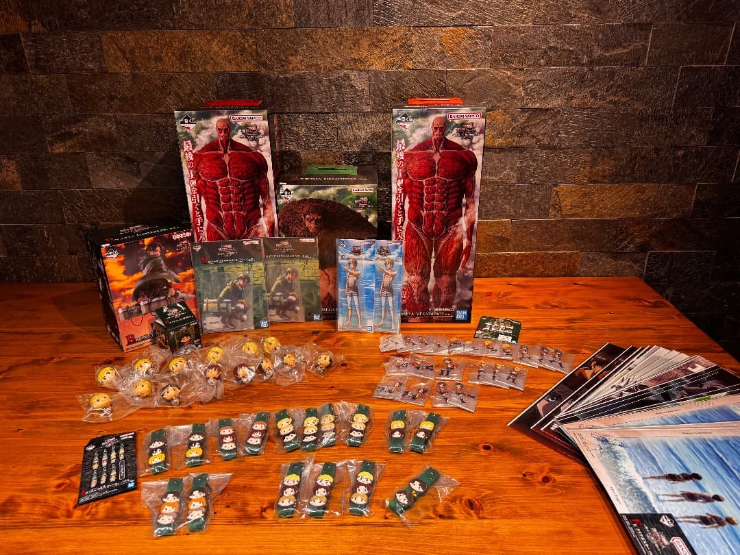 一番くじ 進撃の巨人 ～獣の巨人は俺が仕留める～　豪華set