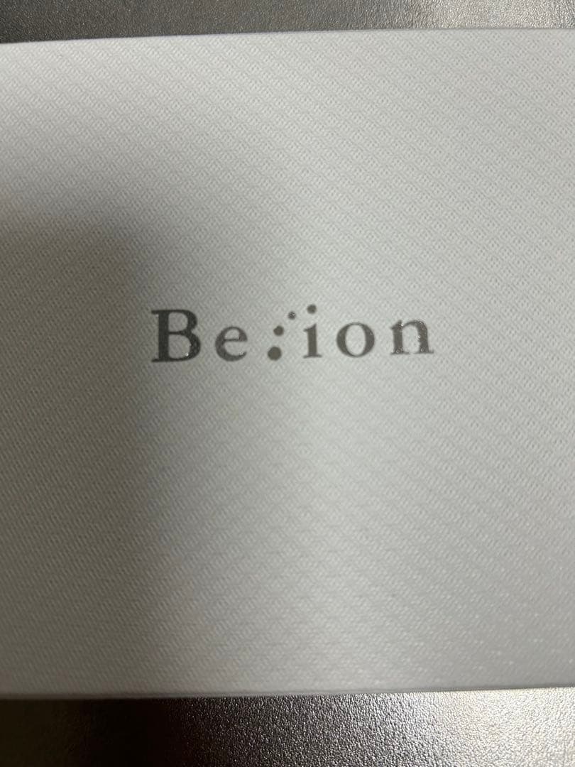 Be:ion 繊維製ベージュブレスレット&アンクレットのセット