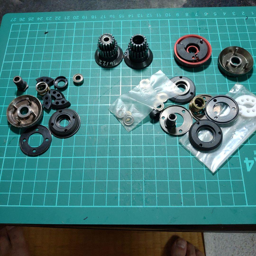 京商　V-One RRRエボ　エンジンカ―　コンバ−ジョン使用