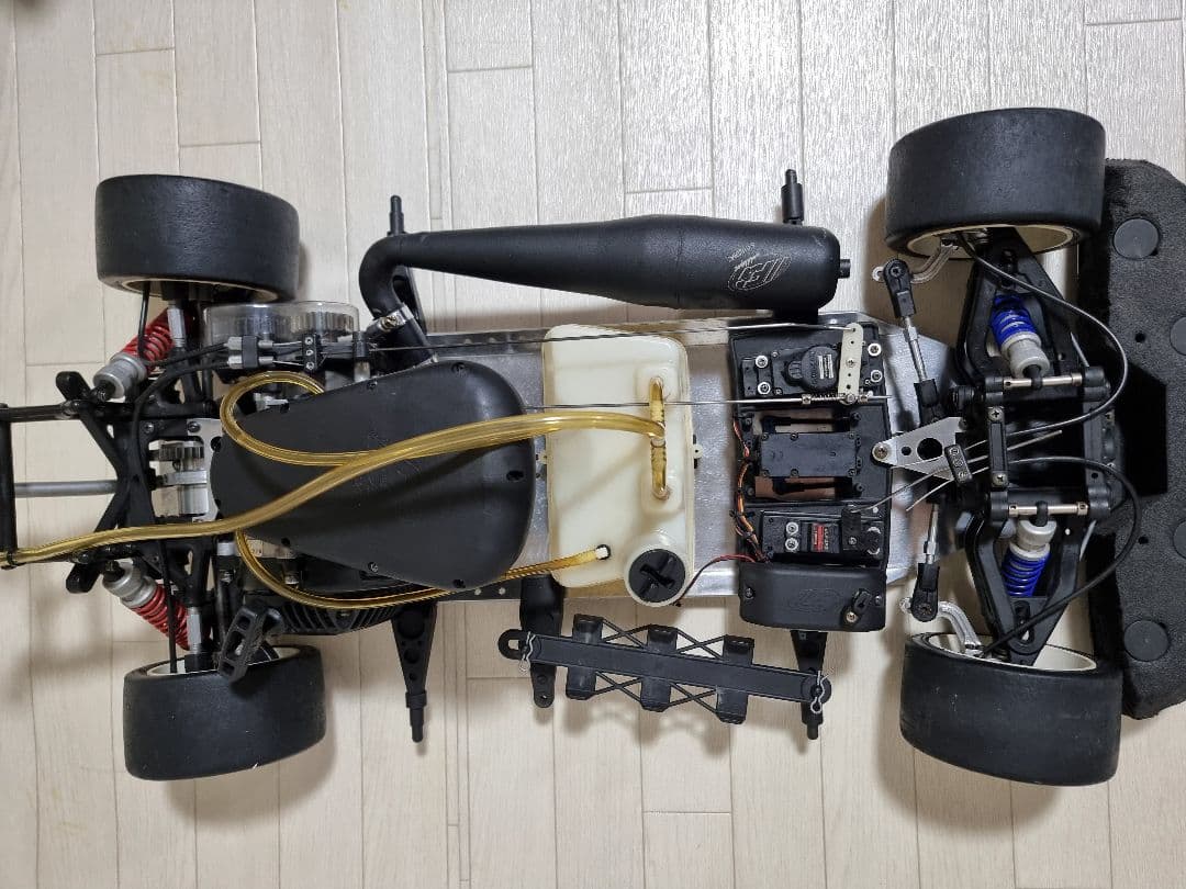 FG 1/5スケール全長90センチ 2ストエンジン23cc