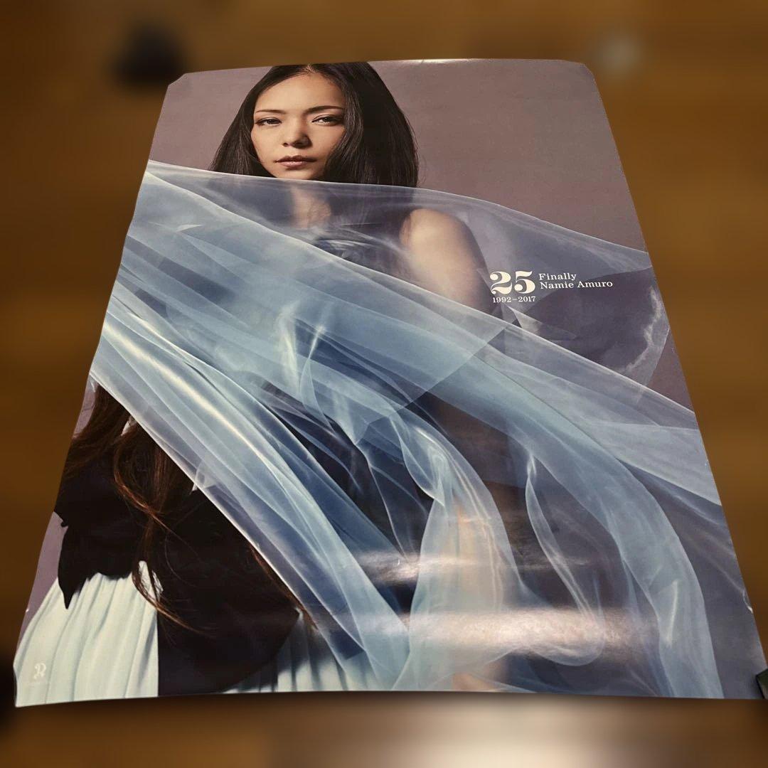 安室奈美恵 25周年記念ポスター