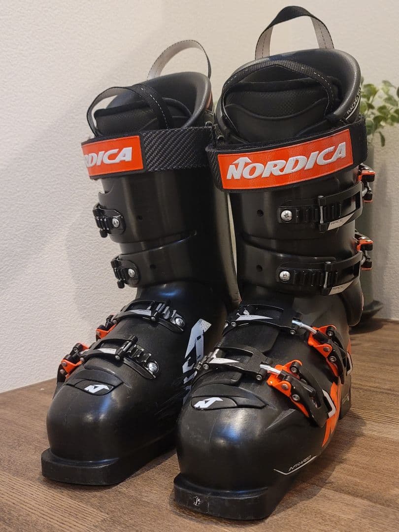 NORDICA DOBERMANN 110 26〜26.5cm ラスト98mm