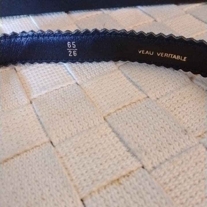 CHANEL　ヴィンテージシャネル細ベルト