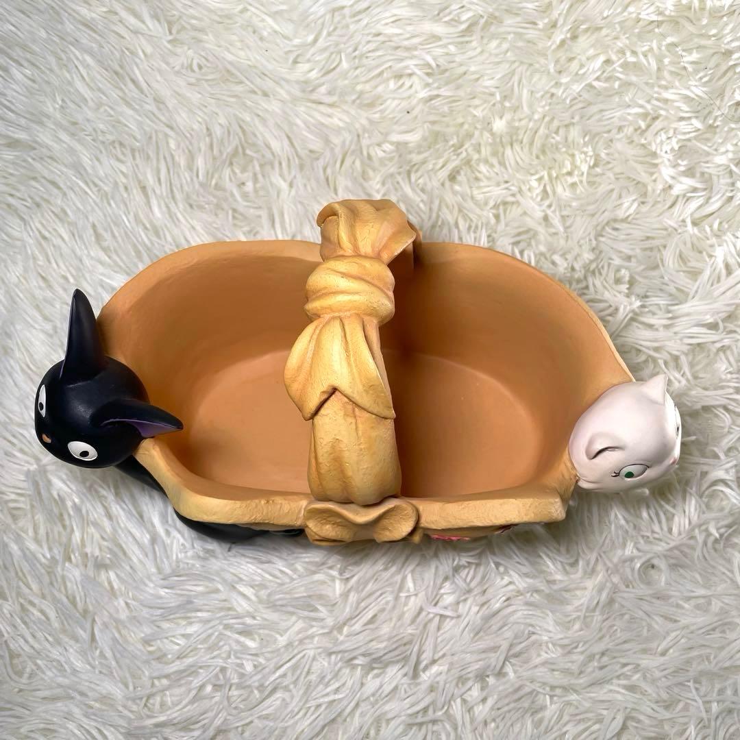 【生産終了品】　魔女の宅急便　「ジジとリリーのフラワーバスケット」