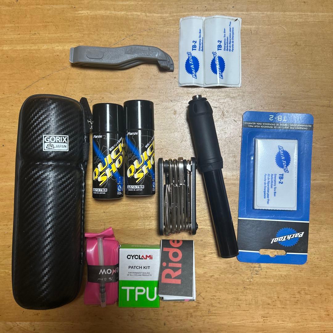 ロードバイク　ツールボトル　応急処置セット