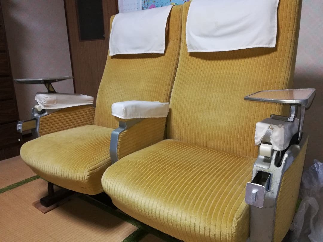 新幹線０系　グリーン車　座席　二人掛け　即使用可能