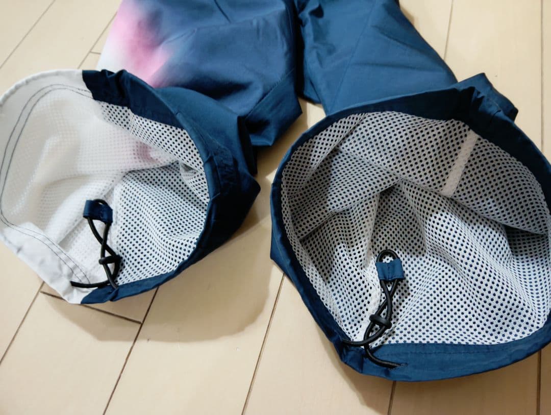 arenaアリーナ ナイロン セットアップ上下 水泳ARS-1086 1046P