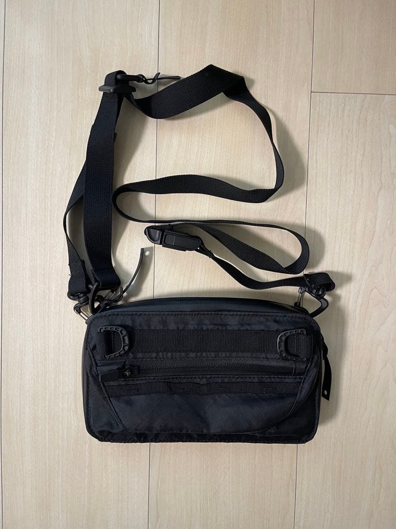 CODE OF BELL ANNEX CASE II スリングバッグ 黒