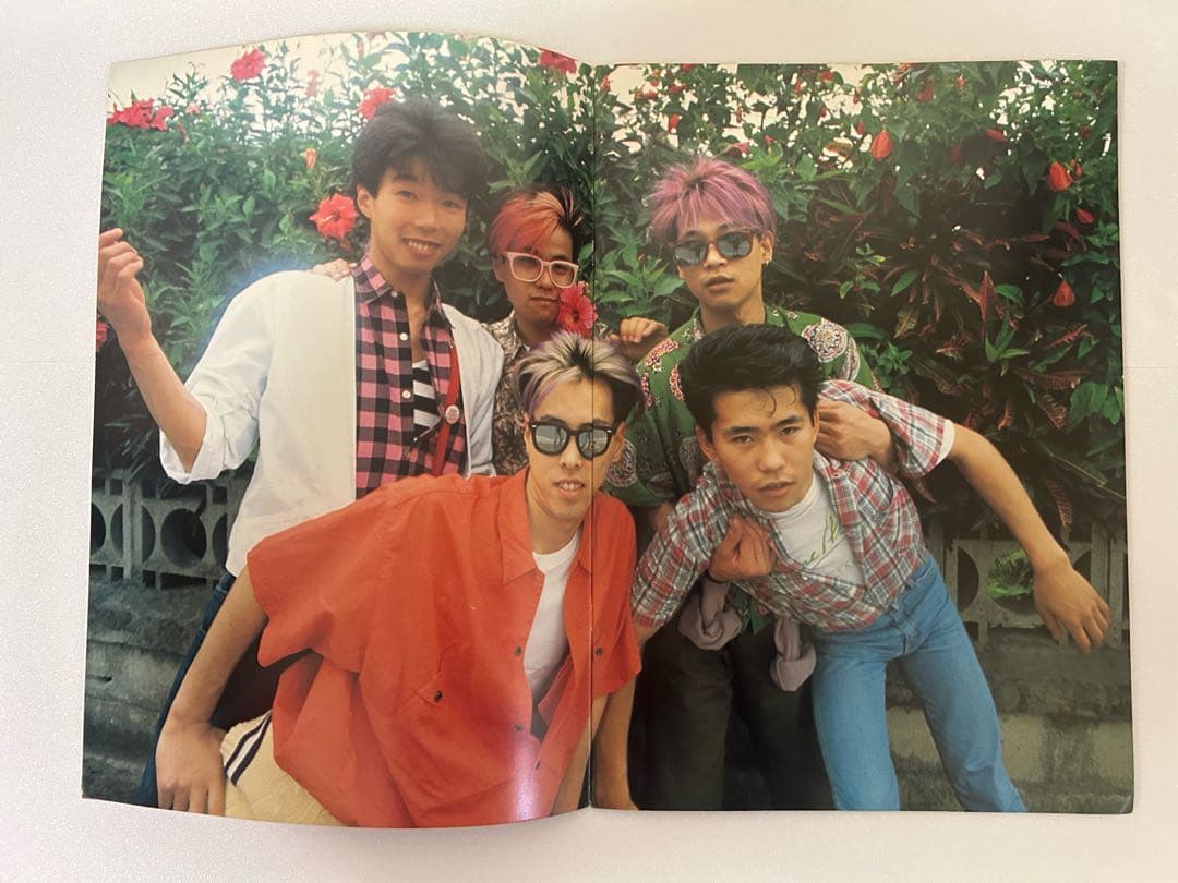 ☆激レア☆C-C-B☆コンサートツアー’85☆メンバーサイン入りパンフレット☆