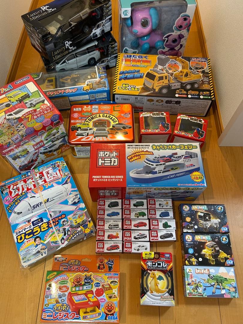 【新品】トミカ　ぽけっとトミカ　お菓子缶　フェリー　おもちゃまとめ売り