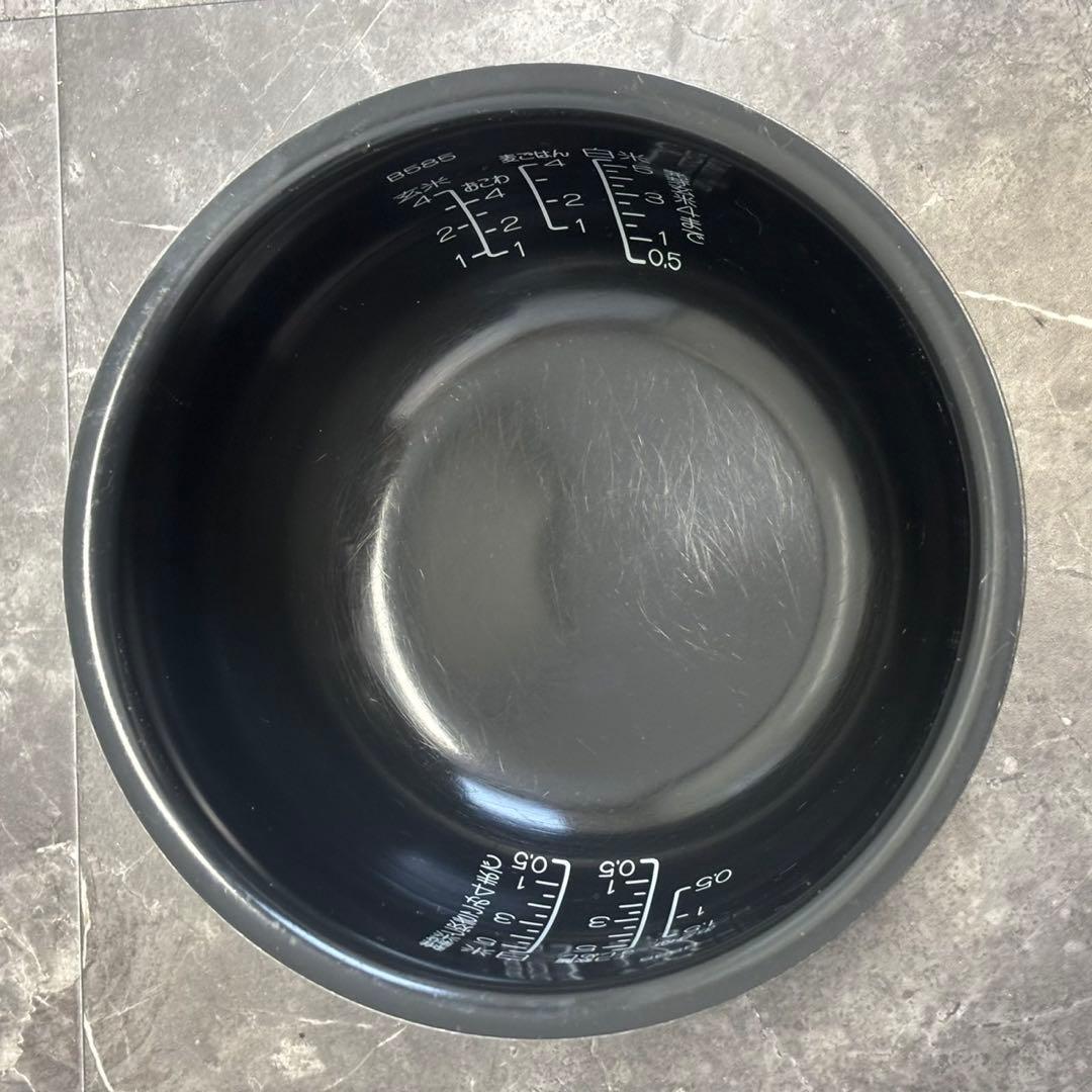 送料込！2024年 象印 極め炊き IH炊飯ジャー 5.5合炊き NE-VE10