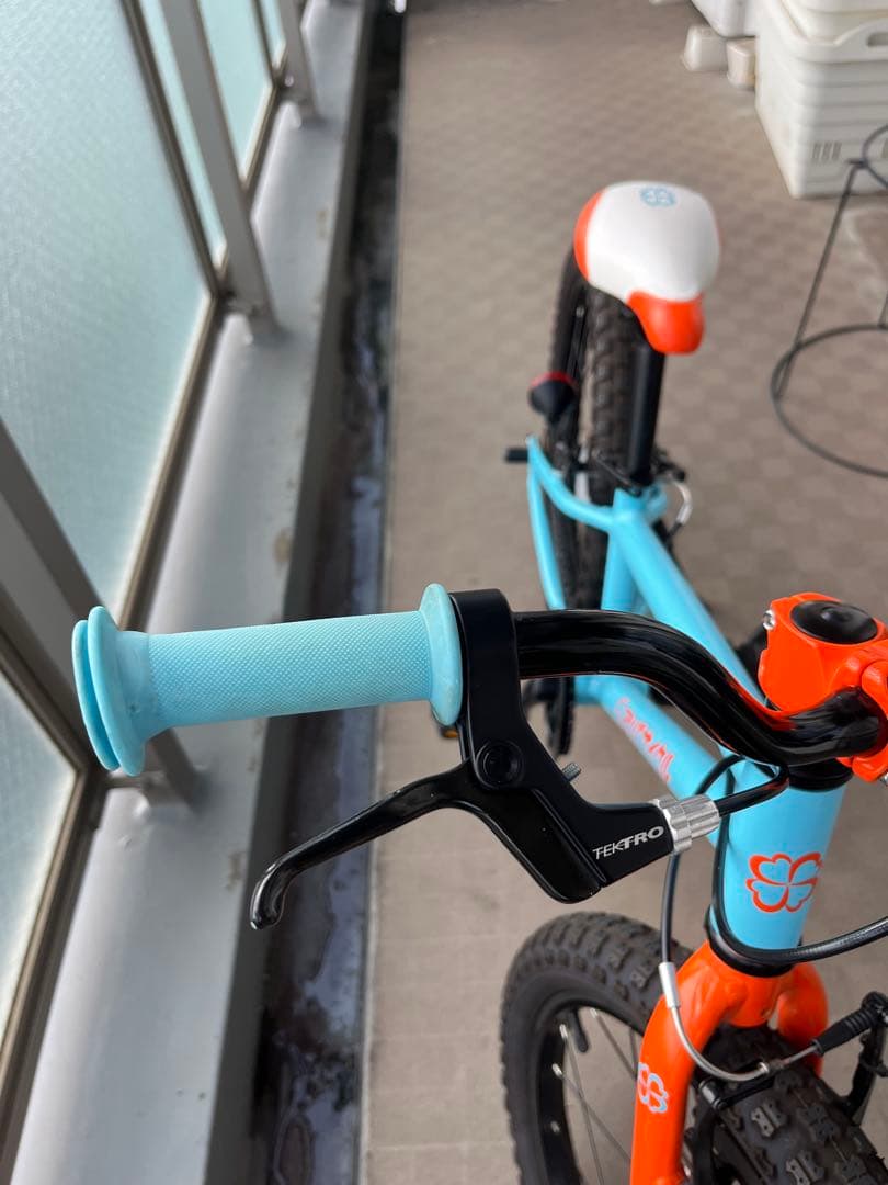 ヨツバサイクル　20インチ 　ラムネブルー