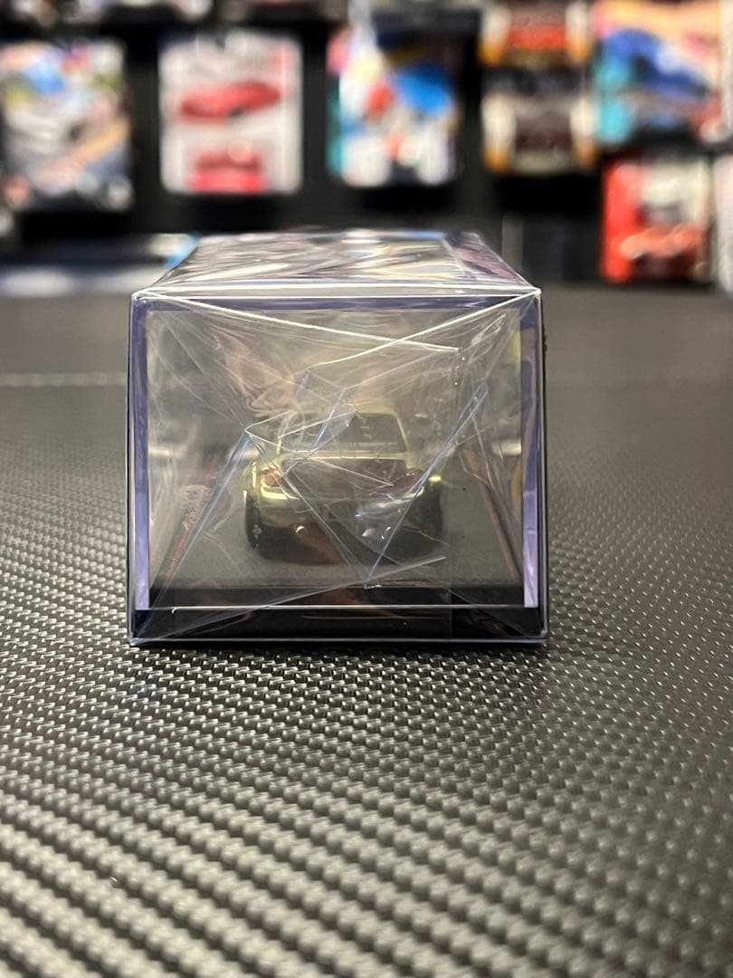 ミニカー STREET WEAPON 1/64 SILVIA S15