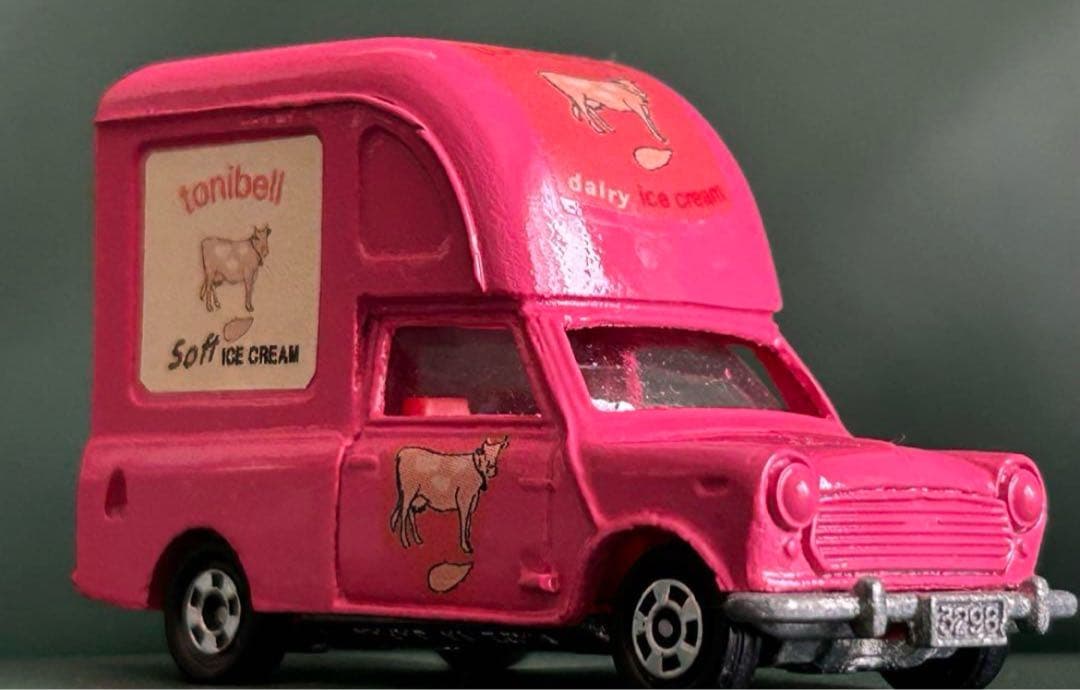トミカ ミニクーパー アイスクリームバン ピンク