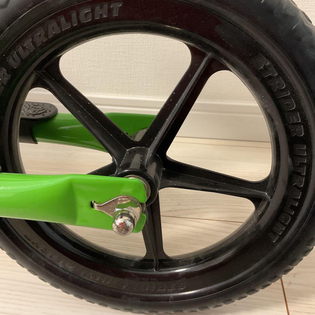 STRIDER バランスバイク ランニングバイク　グリーン　緑 12インチ