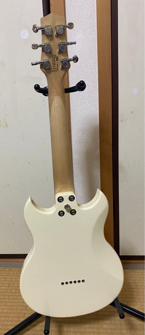 Vox エレキギター アイボリー