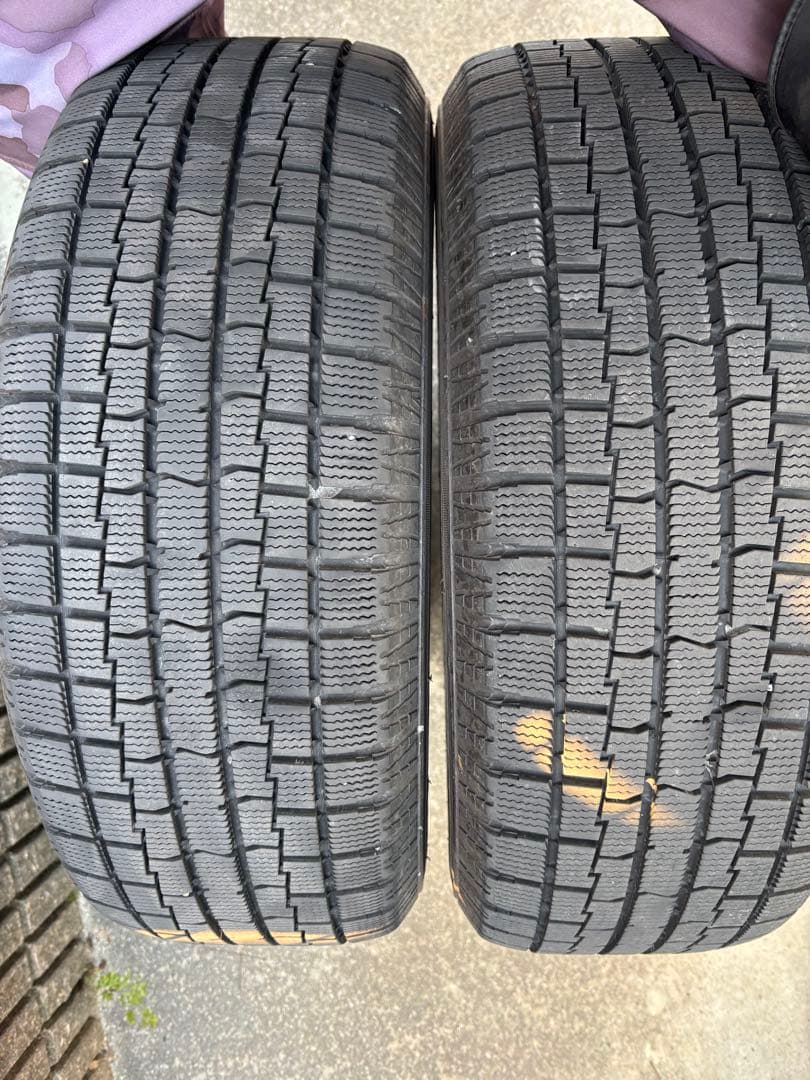 205/60R16 スタッドレスタイヤホイール4本