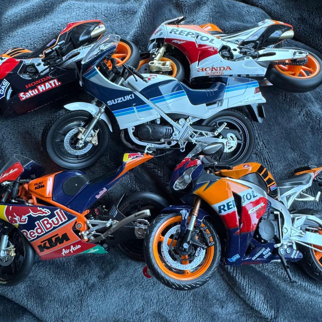 コレクション レプソルデザイン　HONDA YZR500ホンダ レプソル