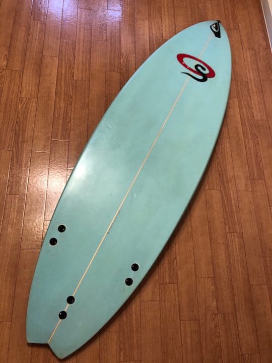 特別セール中！ クイックシルバー　サーフボード　ショートボード　ブルー