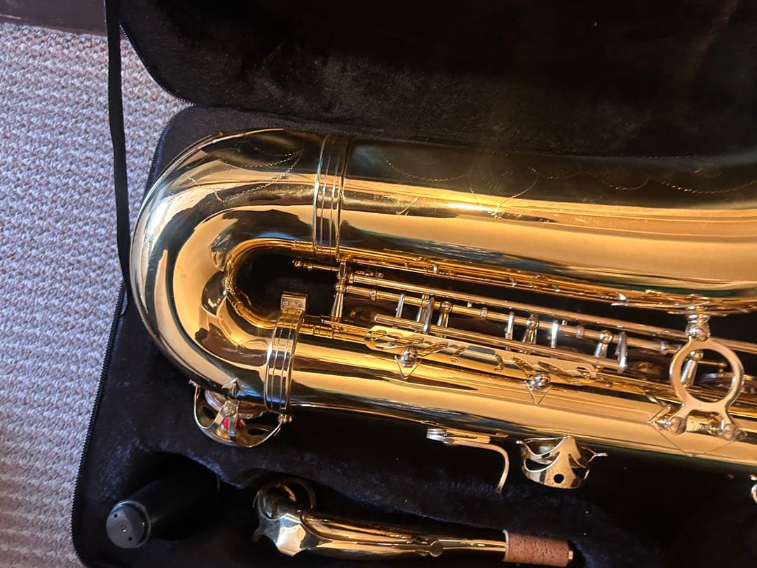 未使用〜ほぼ未使用の極上美品 Kaerntner テナー サックス KTN-65