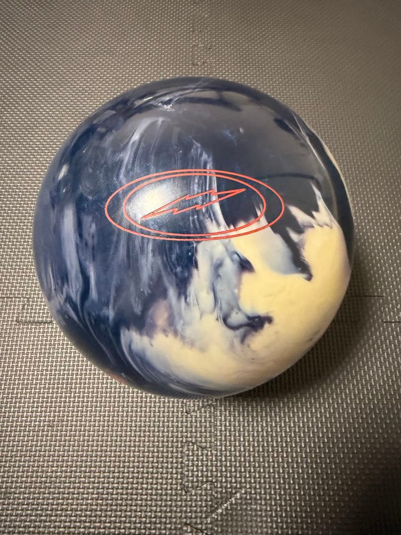 ボウリングボール ストーム フェイズAI 14ポンド