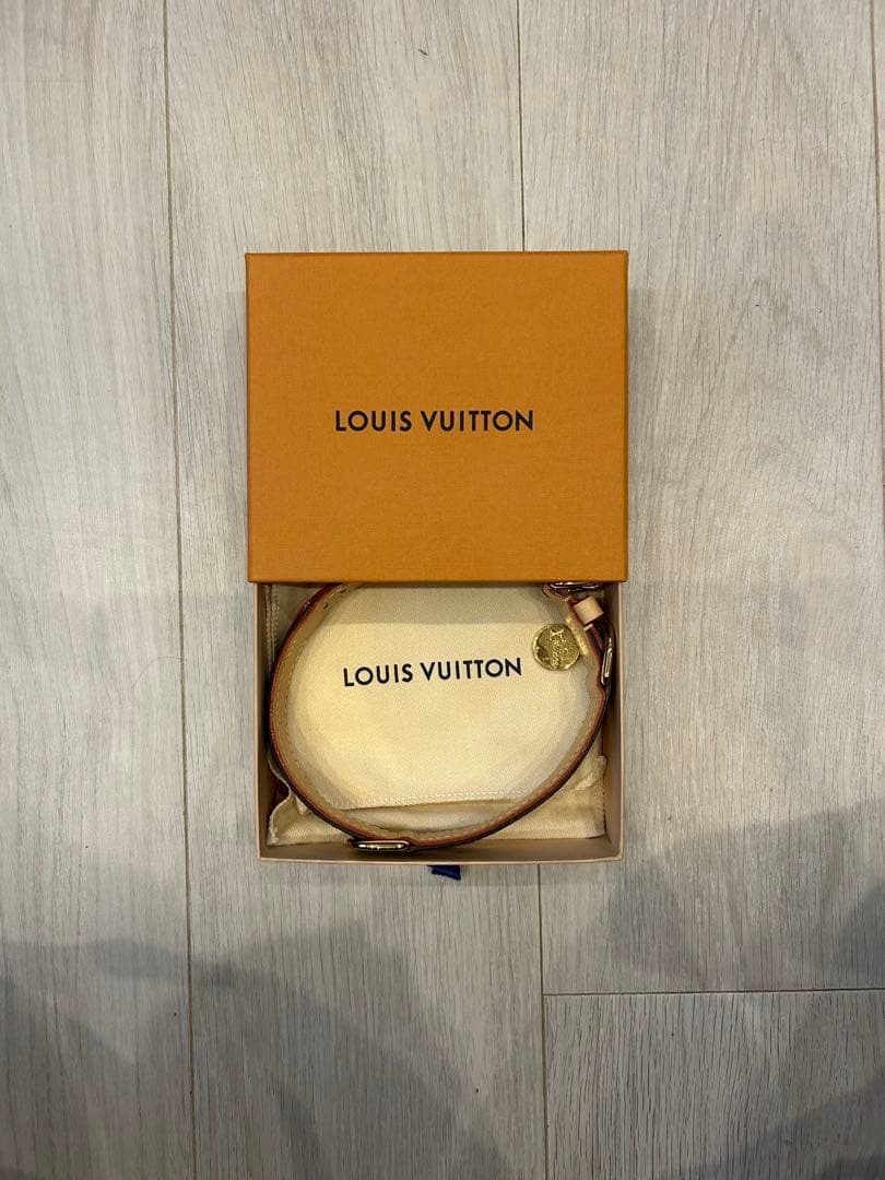 Louis Vuitton レザー首輪 ドックカラーMM
