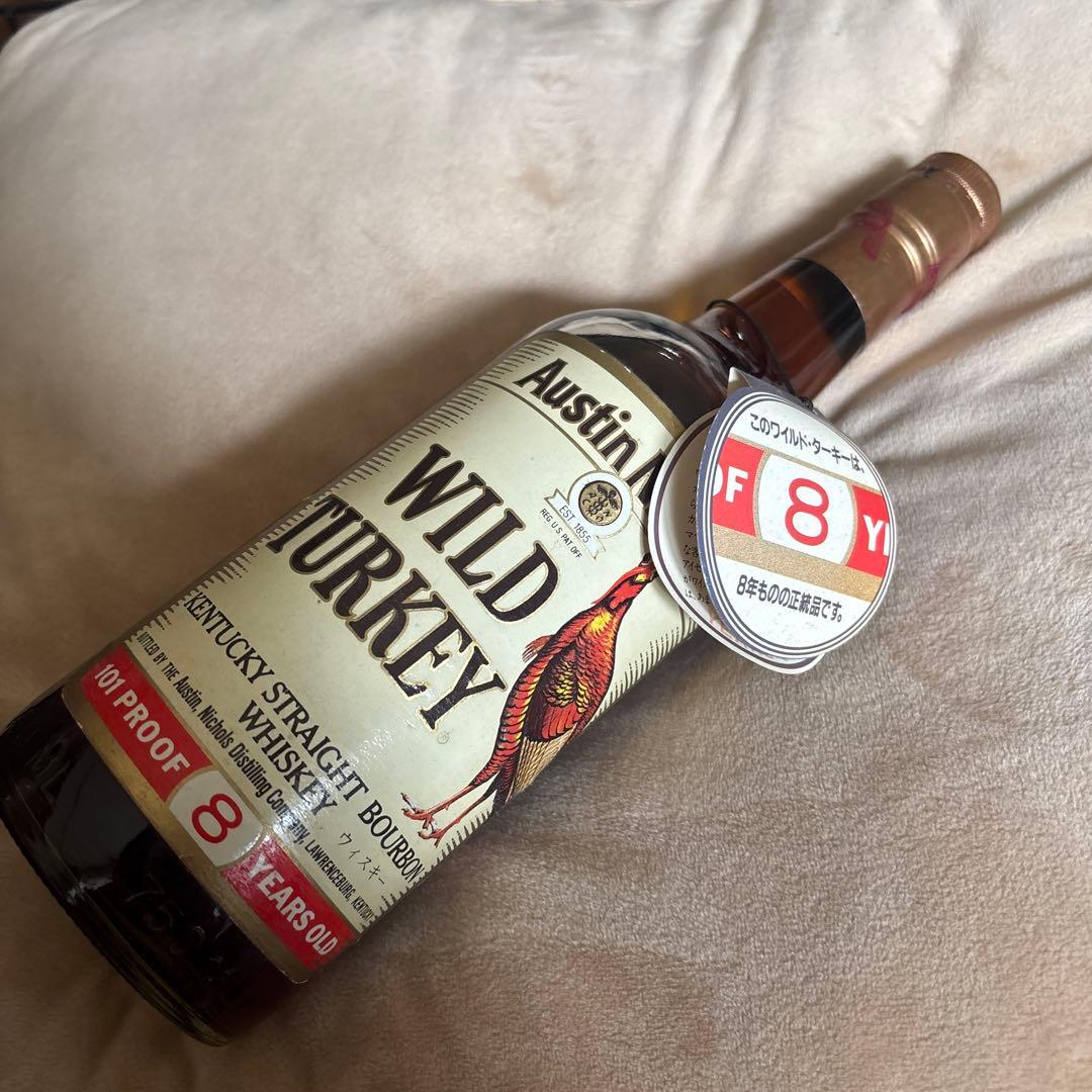 【稀少品】【未開封】ラベル付きWILD TURKEY 8年 バーボンウイスキー
