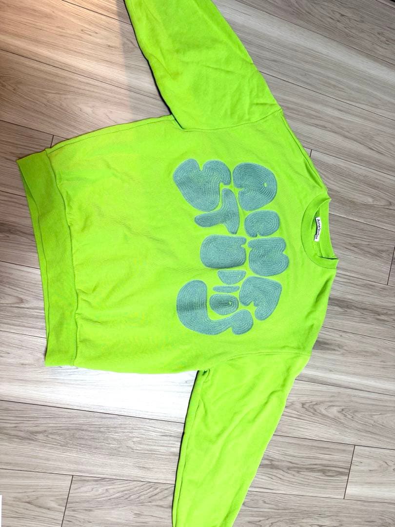 Acne Studios ライムグリーン トレーナー